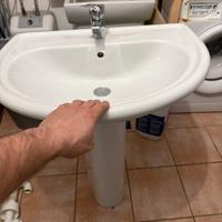 Lavandino cin rubinetto