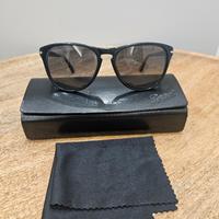 occhiali da sole Persol PO 3038-S neri unisex 