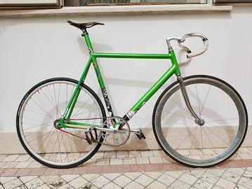 bici fixedgear scatto fisso pista