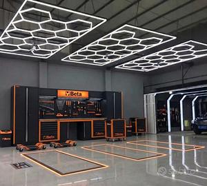 Illuminazione LED Esagonale per Officine e Carrozz