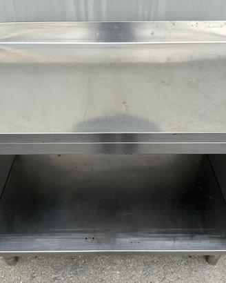 Tavolo armadiato in acciaio inox da 1200 mm