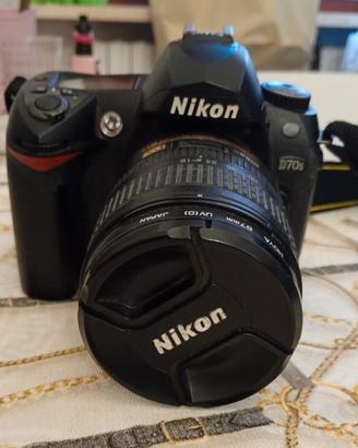 Nikon D70s