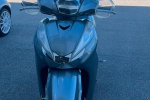 Honda Sh300
