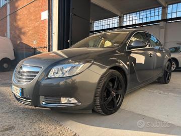 Opel Insignia 2.0 CDTI 4 porte Cosmo