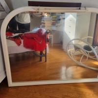 Specchio grande con luce