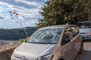Volkswagen Up 5 porte Benzina/Metano
