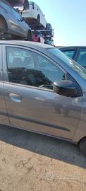HYUNDAI I10 2010 PORTA ANTERIORE SX/DX