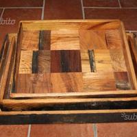 Vassoi in legno fatti a mano