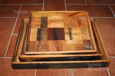 Vassoi in legno fatti a mano
