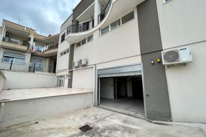 Locali per uso Deposito Garage