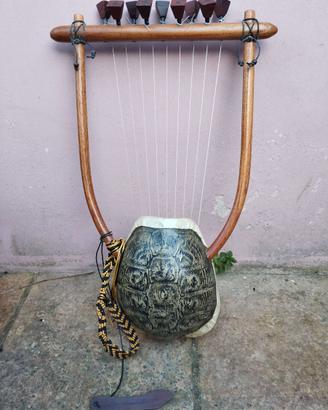 lira greca antica, 9 corde