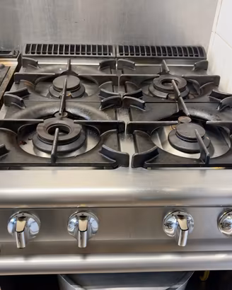 Cucina professionale BARON Queen 9 - 4 fuochi gas
