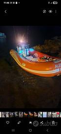 Gommone aleox 430 e motori