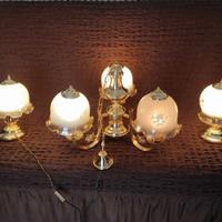 lampadario e due lumi 