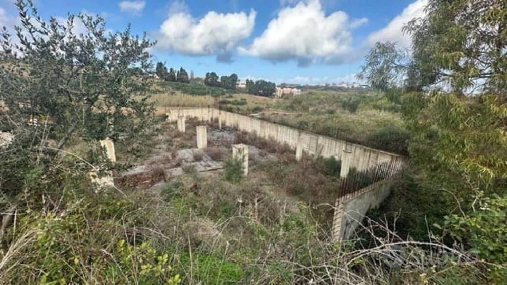 Immobile in asta di 6195 m² a Messina - Altro