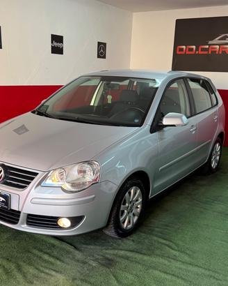 Volkswagen Polo 1.4/75CV 16V 5p. aut. Comfortline