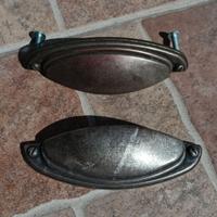 24 maniglie in metallo con effetto antichizzato