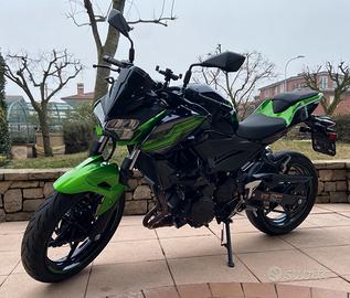 KAWASAKI Z400