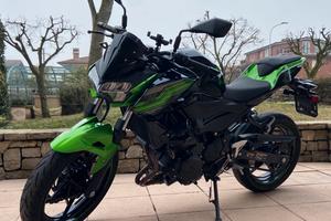 KAWASAKI Z400