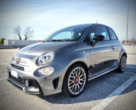 Abarth 595 tagliandata, gommata e revisionata