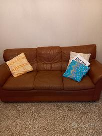 divano 3 posti tipo pelle