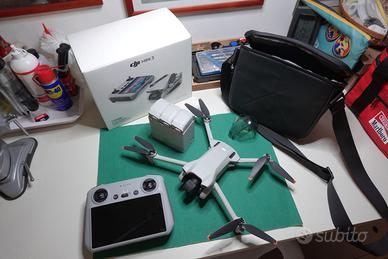 DJI Mini 3 Fly More Combo