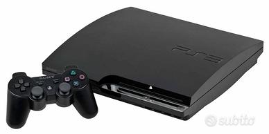 Play Station 3 con due joystick e gioco.