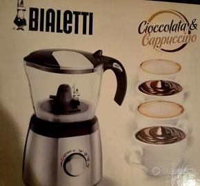 Cioccolata e cappuccino della bialetti