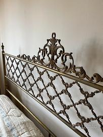 Letto antico matrimoniale