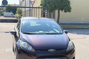 Ford Fiesta +1,2 82CV 3 porte