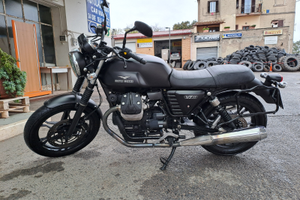 Moto Guzzi V7 Stone II