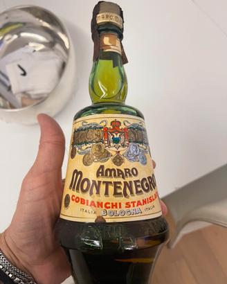 Bottiglia da collezione Amaro Montenegro Vintage".