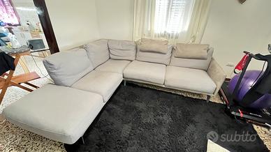 Divano in stoffa sfoderabile