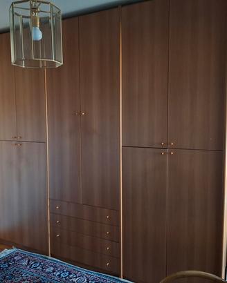 armadio camera + divano