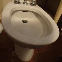Bidet con grande vaso