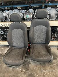 Interno completo Opel Adam