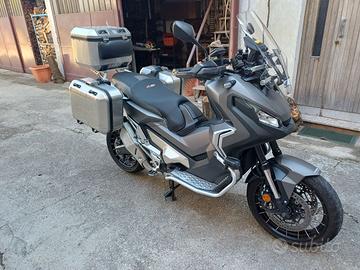 Honda xadv 