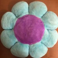 Cuscino a forma di fiore