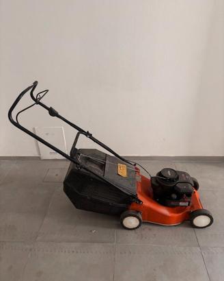 Rasaerba a scoppio Briggs & Stratton