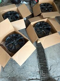 4 Cerchi in lega 16 neri alfa romeo giulietta