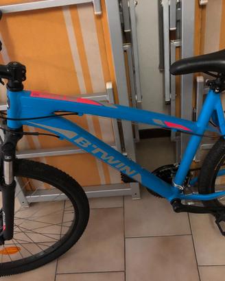 Mountain bike Btwin