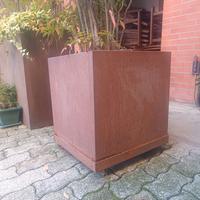 FIORIERE CORTEN