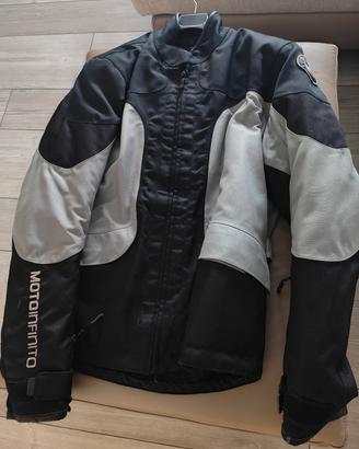 abbigliamento moto 