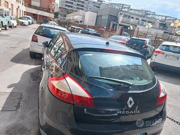 Pezzi ricambio Renault Megane 1.5 DCI 2010