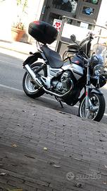 Moto Guzzi Breva 750