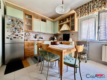 Appartamento Arredato Al Terzo Piano Con Ascensore