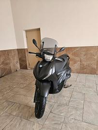 Piaggio Beverly 300 DEEP BLACK