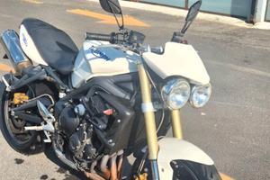 Street Triple 675