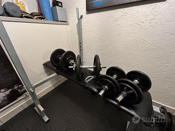 Panca  piana/ inclinata + 4 manubri con 36kg