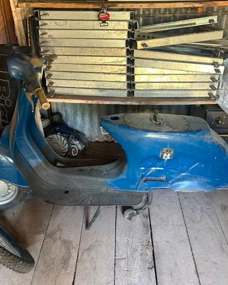 Vespa GL